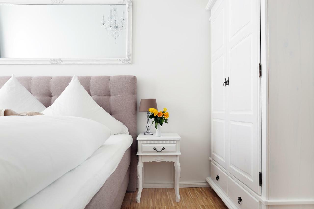 Sc 02 By Rockchair Apartments L Superhost Status L 4 Bedrooms Boxspringbeds 2 Bathrooms Balcony Elevator - Cozy Family & Business Flair Welcomes You! Berlin Exterior foto
