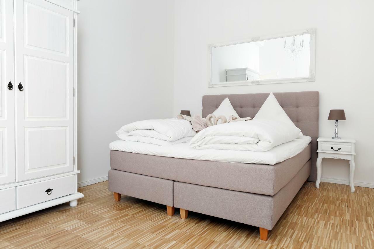 Sc 02 By Rockchair Apartments L Superhost Status L 4 Bedrooms Boxspringbeds 2 Bathrooms Balcony Elevator - Cozy Family & Business Flair Welcomes You! Berlin Exterior foto